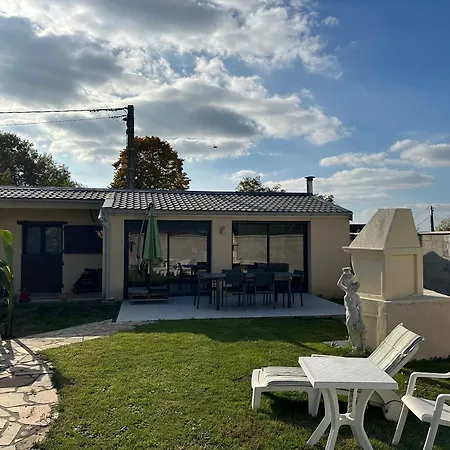 Maisonnette Migahome Nyaraló Crecy-la-Chapelle